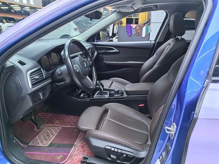 Фото 4 - BMW 1 Series