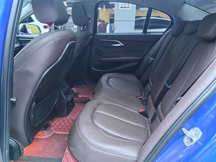 Фото 5 - BMW 1 Series