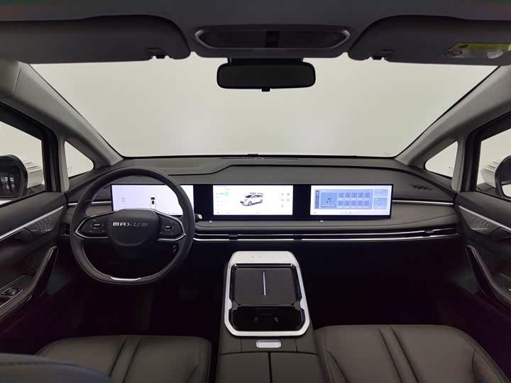 Фото 5 - Maxus G70