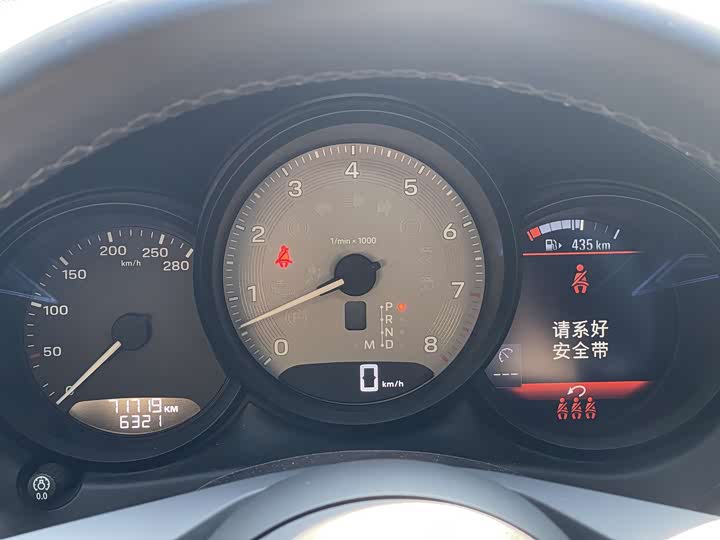 Фото 9 - Porsche Macan