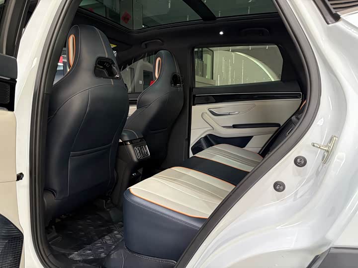 Фото 6 - BYD Song Plus Hybrid/EV