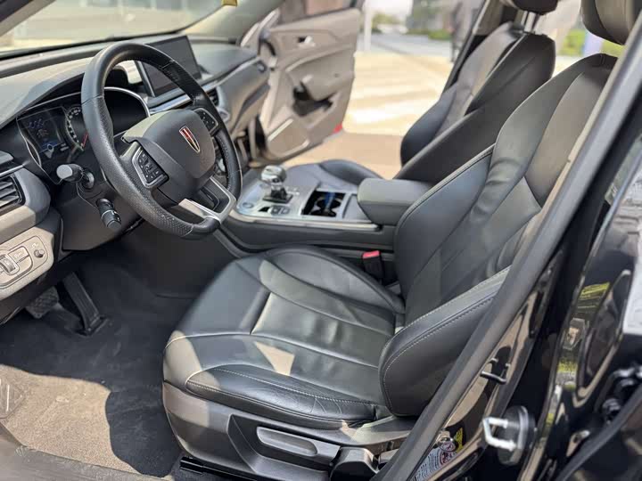 Фото 4 - Hongqi H5