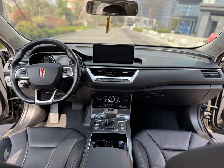 Фото 5 - Hongqi H5