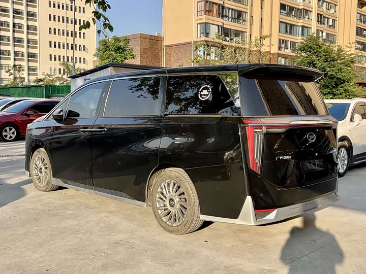 Фото 7 - GAC Trumpchi M8