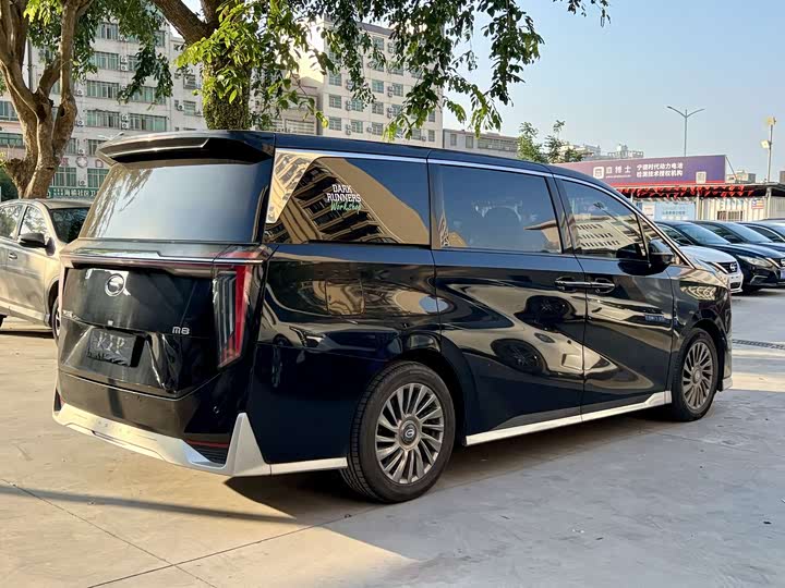 Фото 9 - GAC Trumpchi M8