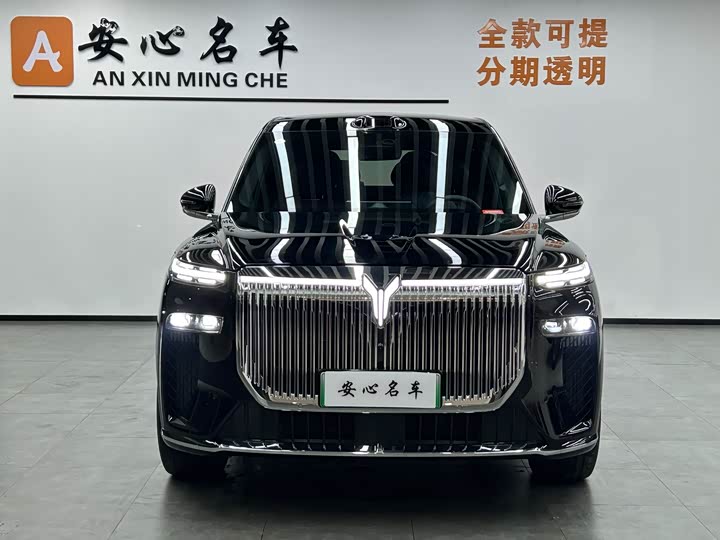 Фото 1 - Voyah Taishan