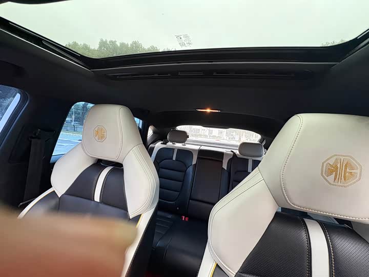 Фото 6 - MG Motor 6