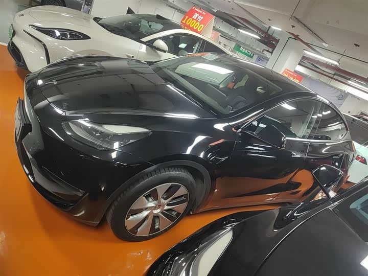 Фото 5 - Tesla Model Y