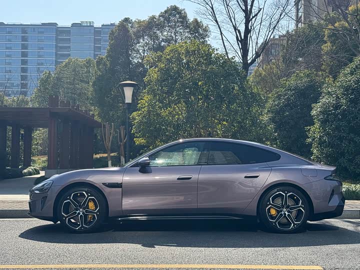 Фото 3 - Xiaomi SU7