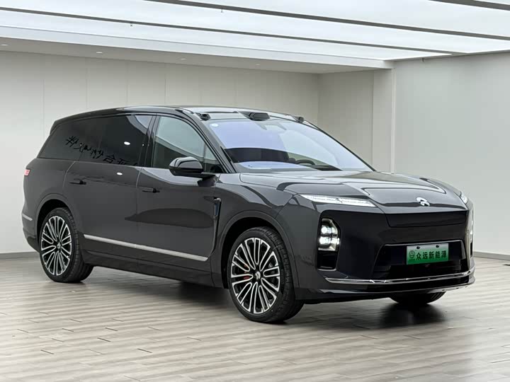 Фото 4 - Nio ES8