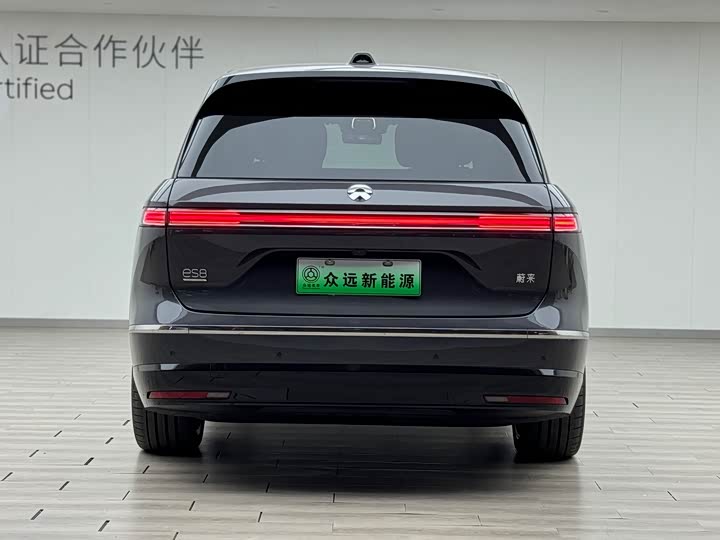 Фото 7 - Nio ES8