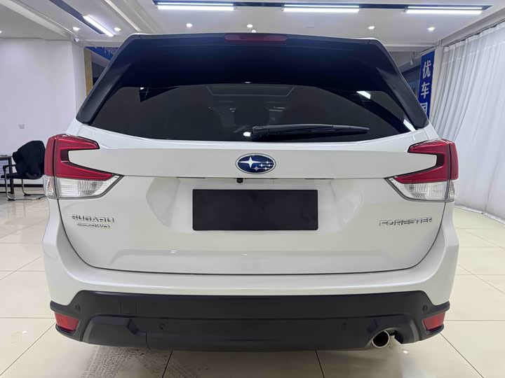 Фото 5 - Subaru Forester