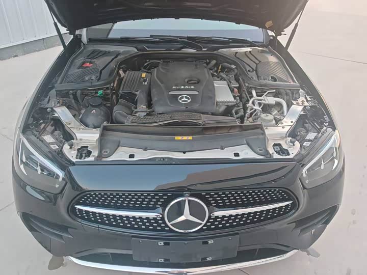 Фото 7 - Mercedes-Benz E-Class Hybrid