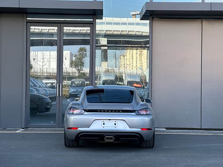 Фото 6 - Porsche 718