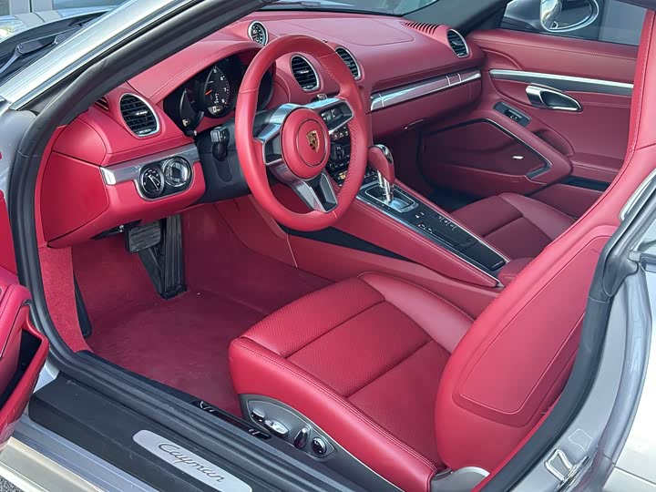 Фото 9 - Porsche 718