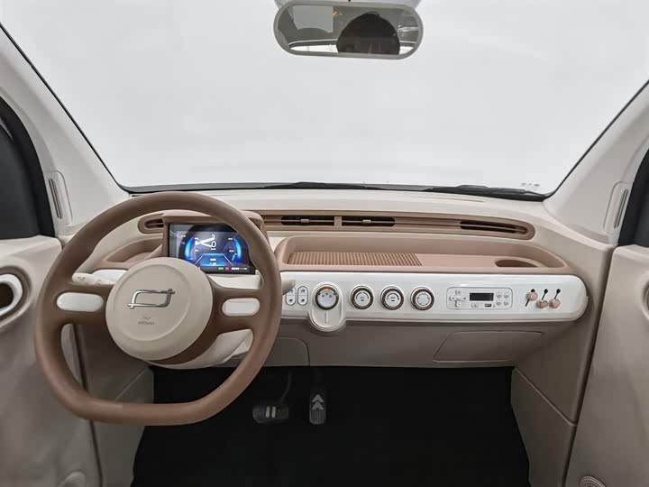 Фото 5 - Bestune Pony