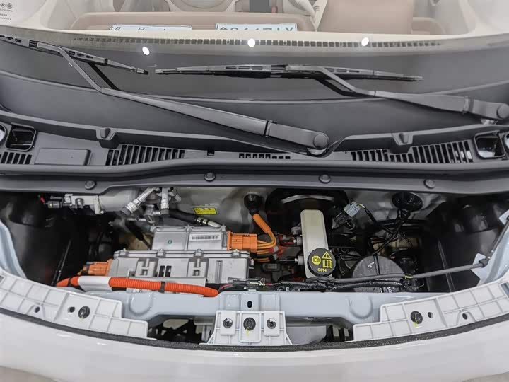 Фото 6 - Bestune Pony