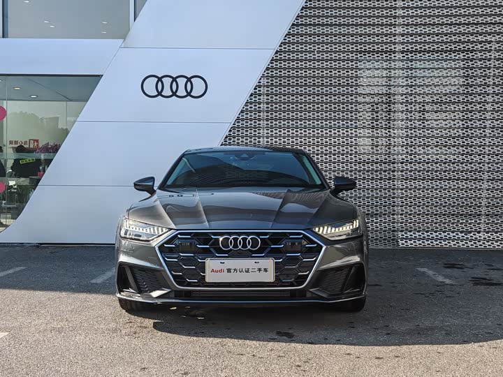 Фото 2 - Audi A7