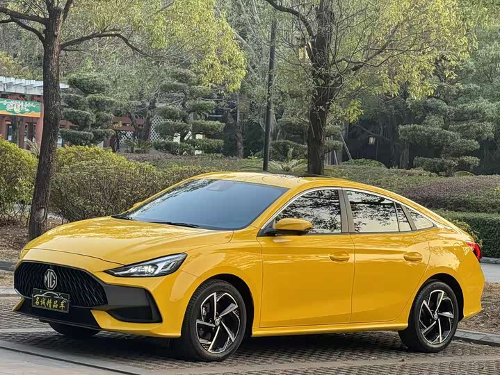 Фото 1 - MG Motor 5