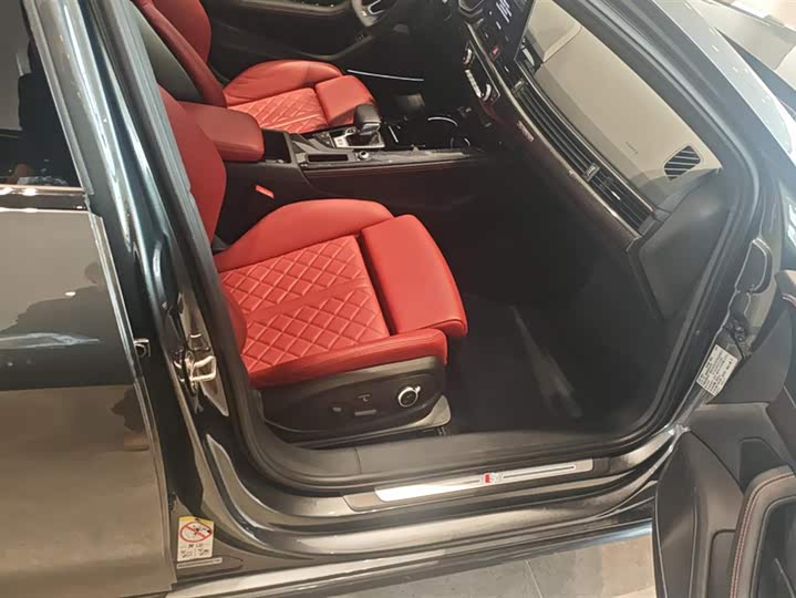 Фото 8 - Audi S4