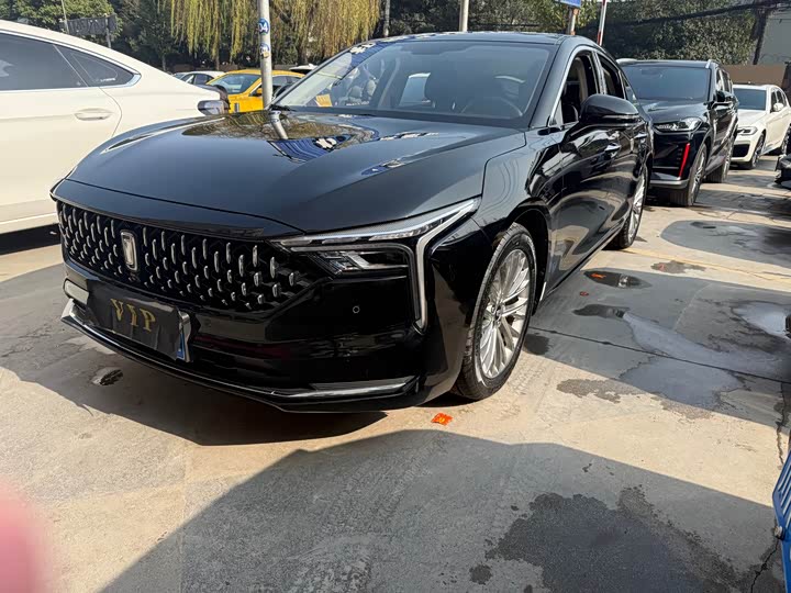 Фото 1 - Bestune B70