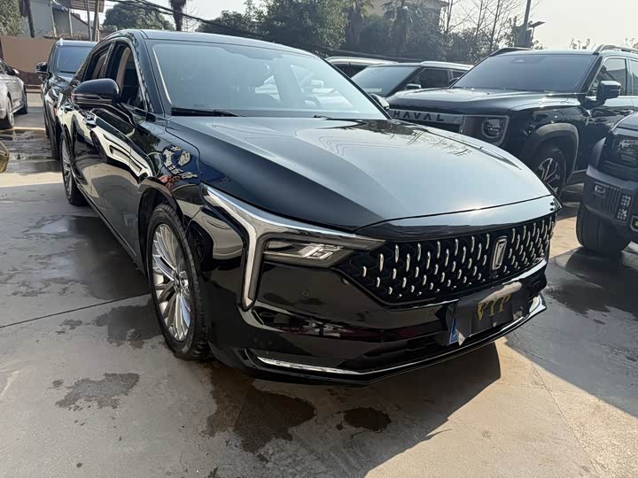 Фото 3 - Bestune B70