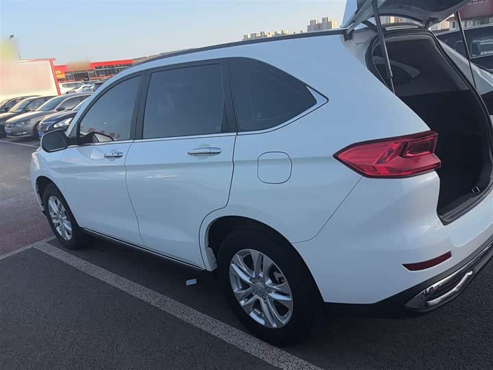 Фото 5 - Haval M6