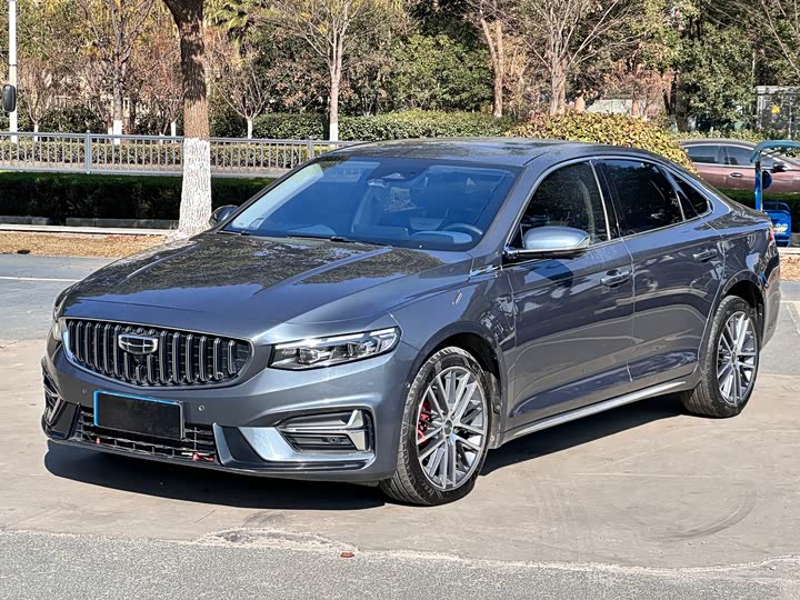 Фото 1 - Geely Preface