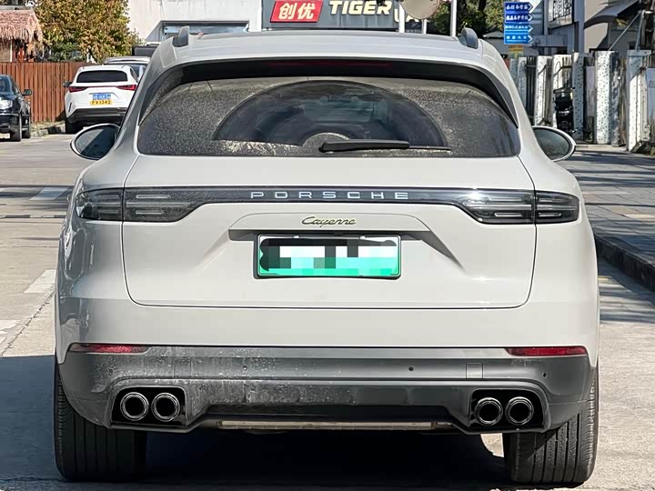 Фото 5 - Porsche Cayenne Hybrid