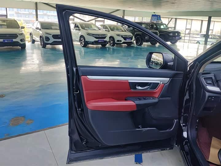 Фото 7 - Honda CR-V