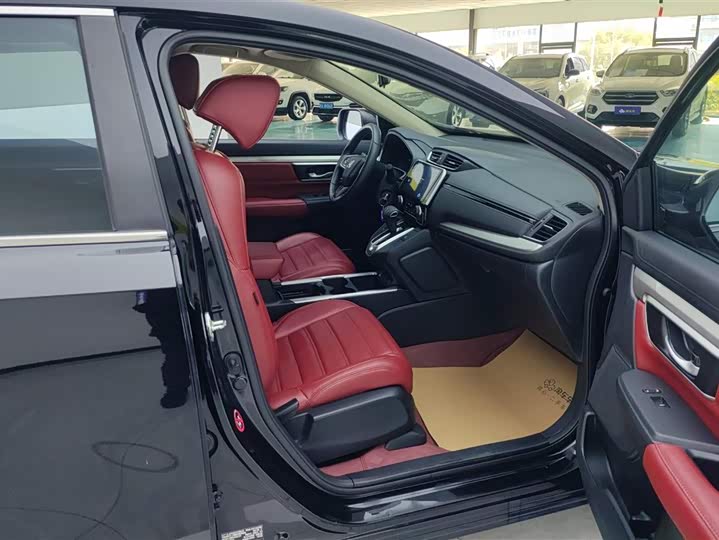 Фото 8 - Honda CR-V