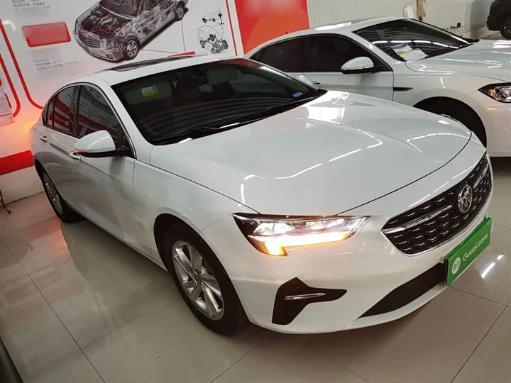 Фото 4 - Buick Regal