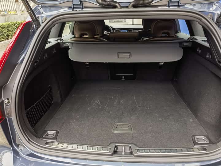 Фото 6 - Volvo V60