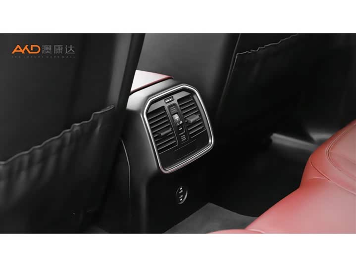 Фото 9 - Porsche Macan