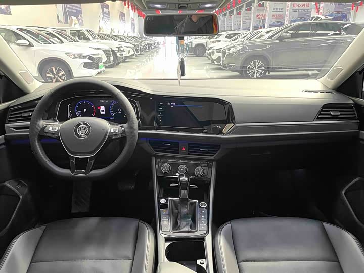 Фото 7 - Volkswagen Sagitar L