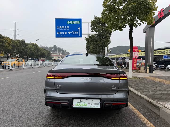 Фото 5 - BYD Qin L