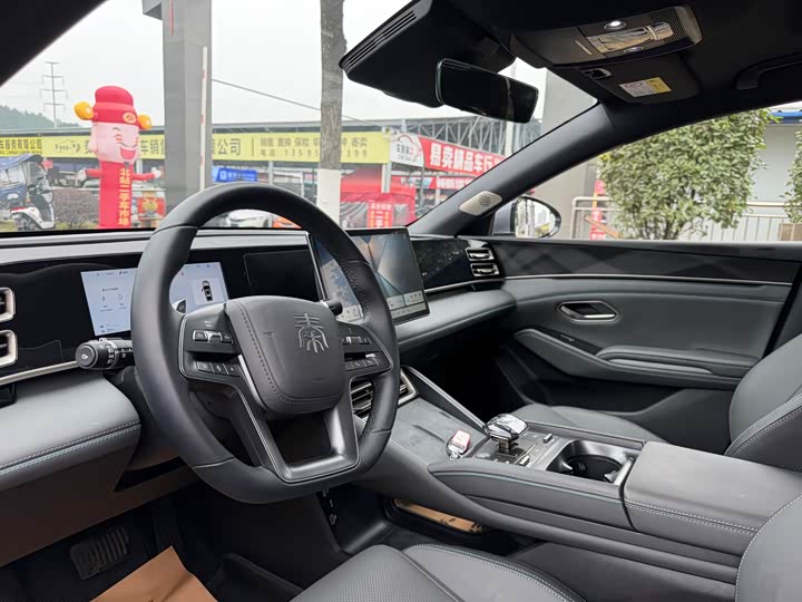 Фото 6 - BYD Qin L