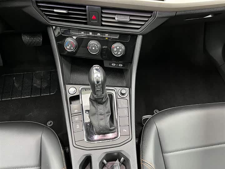 Фото 5 - Volkswagen Bora