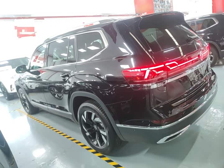 Фото 5 - Volkswagen Teramont Pro