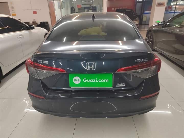 Фото 6 - Honda Civic