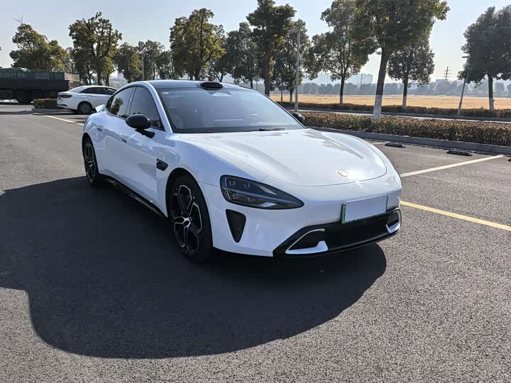 Фото 3 - Xiaomi SU7