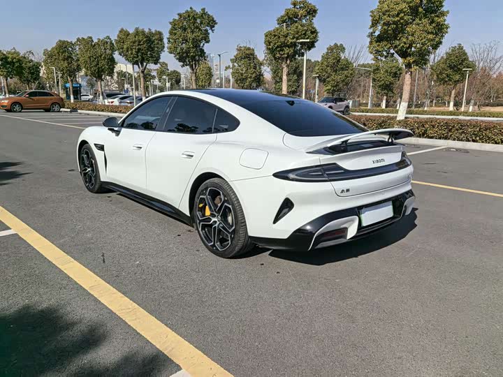 Фото 5 - Xiaomi SU7