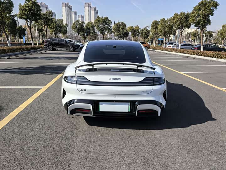 Фото 6 - Xiaomi SU7