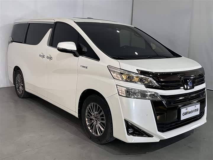 Фото 4 - Toyota Vellfire