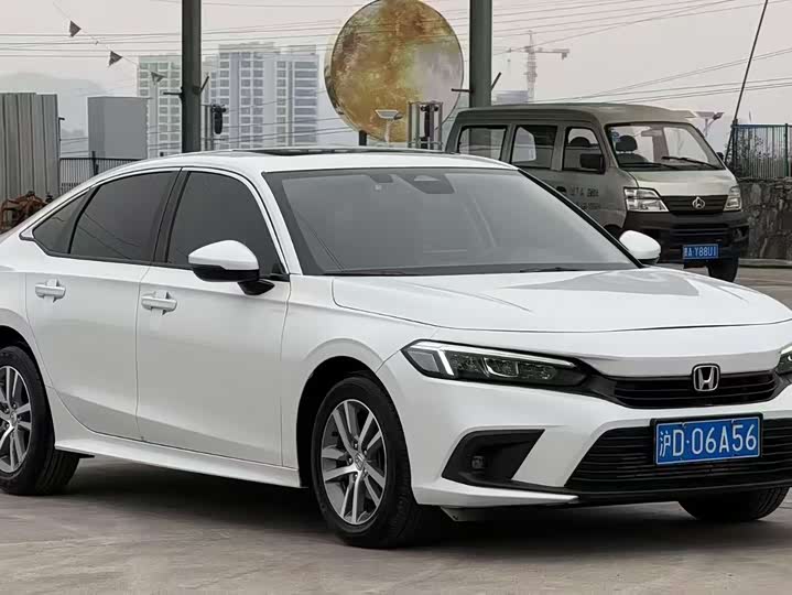 Фото 3 - Honda Civic