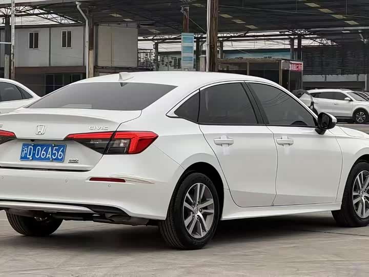 Фото 4 - Honda Civic