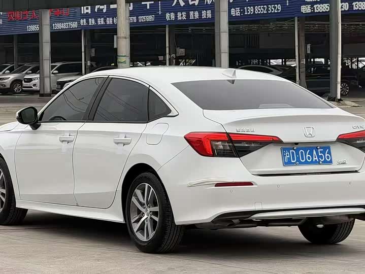 Фото 6 - Honda Civic