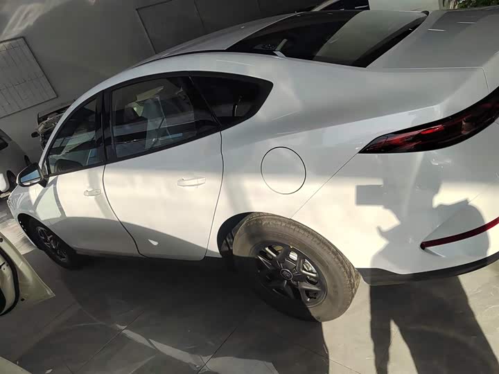 Фото 5 - BYD Qin Plus