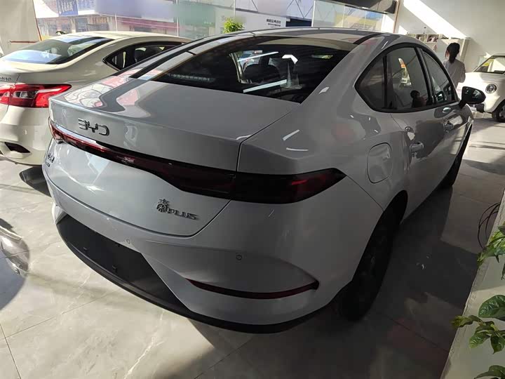 Фото 7 - BYD Qin Plus