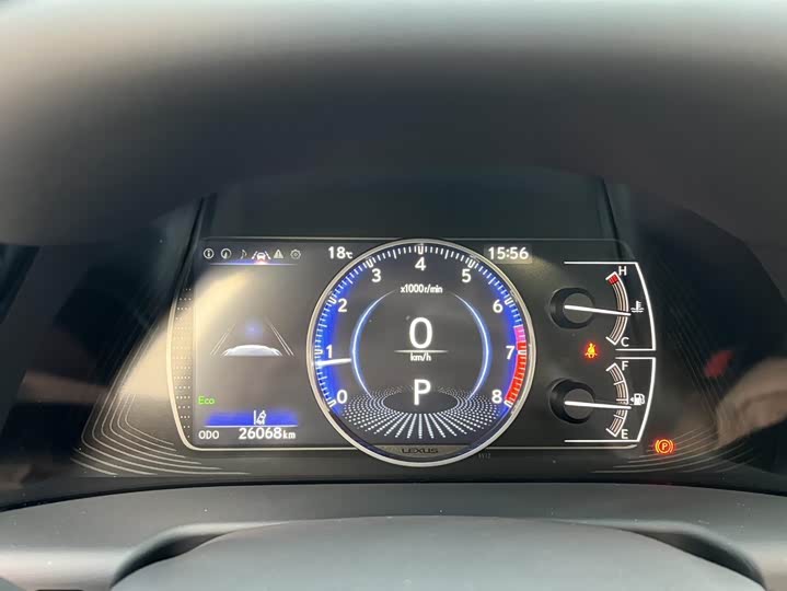 Фото 4 - Lexus ES